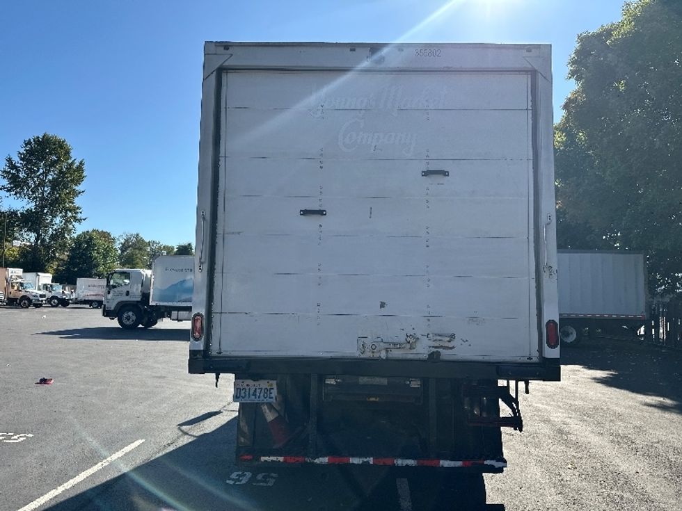 Medium Duty Box Truck-Light and Medium Duty Trucks-International-2020-MV607-Tukwila-WA-138,600\n\t\tmiles-$ 47,000 - Image 7