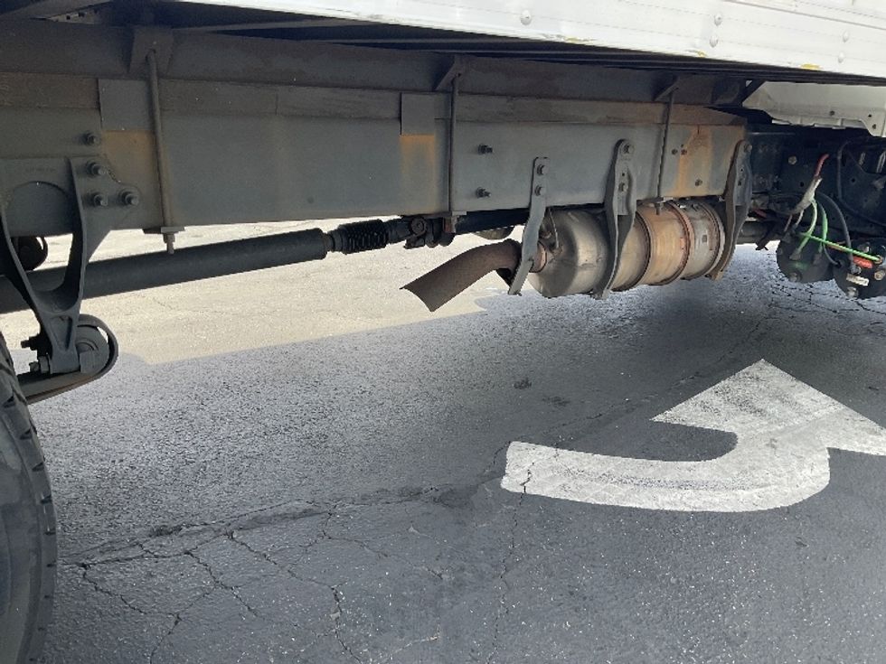 Medium Duty Box Truck-Light and Medium Duty Trucks-International-2020-MV607-Tukwila-WA-146,499\n\t\tmiles-$ 46,000 - Image 14