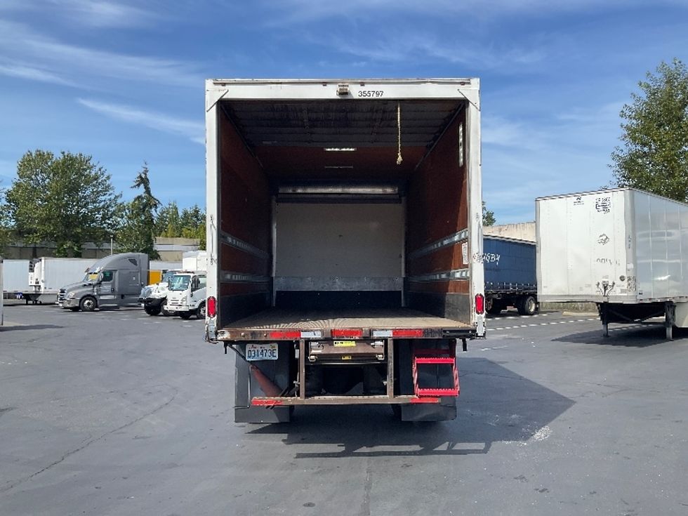 Medium Duty Box Truck-Light and Medium Duty Trucks-International-2020-MV607-Tukwila-WA-146,499\n\t\tmiles-$ 46,000 - Image 8