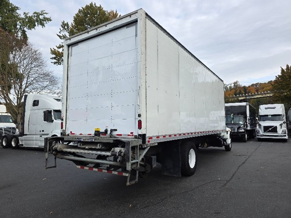 Medium Duty Box Truck-Light and Medium Duty Trucks-International-2020-MV607-Tukwila-WA-150,737\n\t\tmiles-$ 55,500 - Image 13