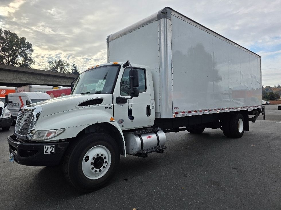 Medium Duty Box Truck-Light and Medium Duty Trucks-International-2020-MV607-Tukwila-WA-150,737\n\t\tmiles-$ 55,500 - Image 3