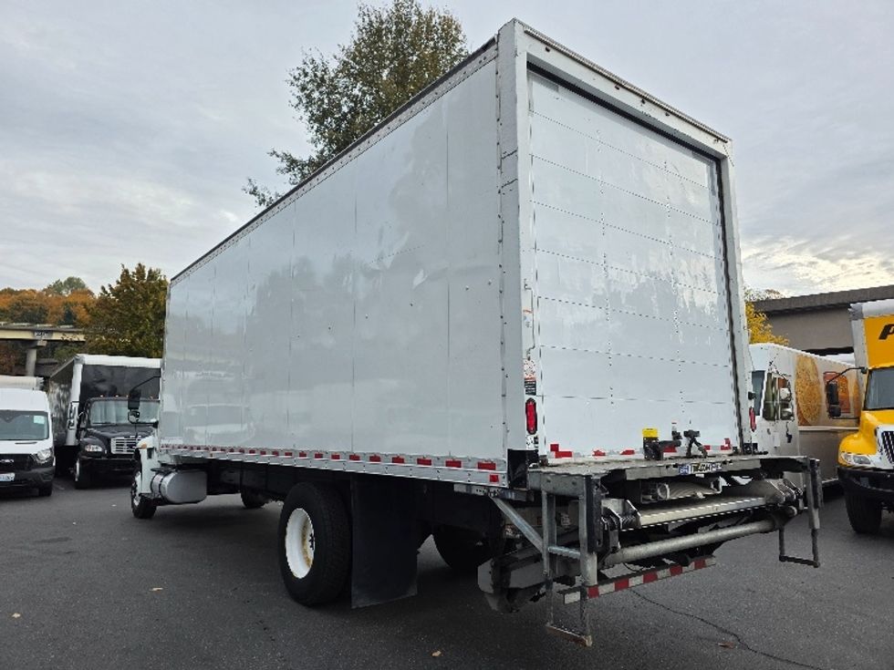 Medium Duty Box Truck-Light and Medium Duty Trucks-International-2020-MV607-Tukwila-WA-150,737\n\t\tmiles-$ 55,500 - Image 6