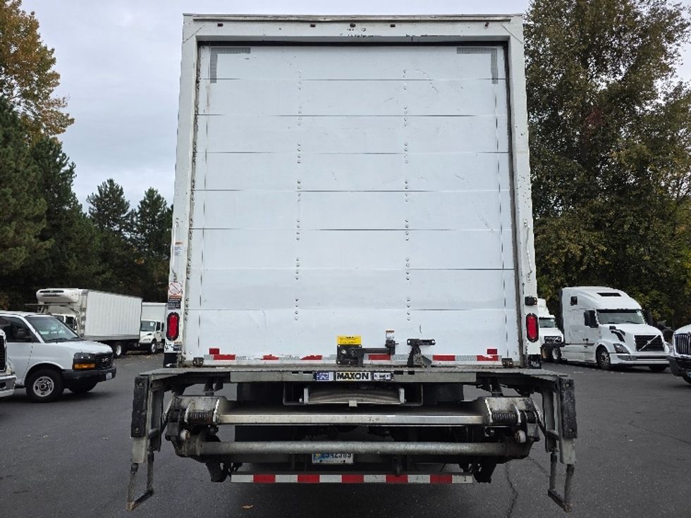 Medium Duty Box Truck-Light and Medium Duty Trucks-International-2020-MV607-Tukwila-WA-150,737\n\t\tmiles-$ 55,500 - Image 7