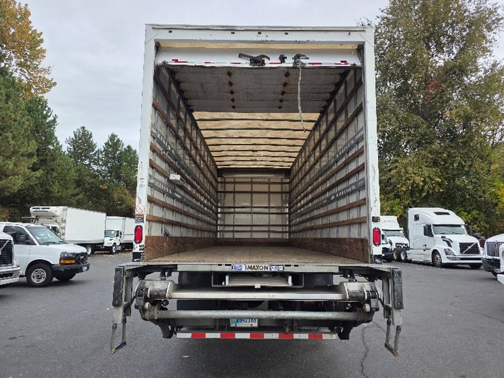 Medium Duty Box Truck-Light and Medium Duty Trucks-International-2020-MV607-Tukwila-WA-150,737\n\t\tmiles-$ 55,500 - Image 8