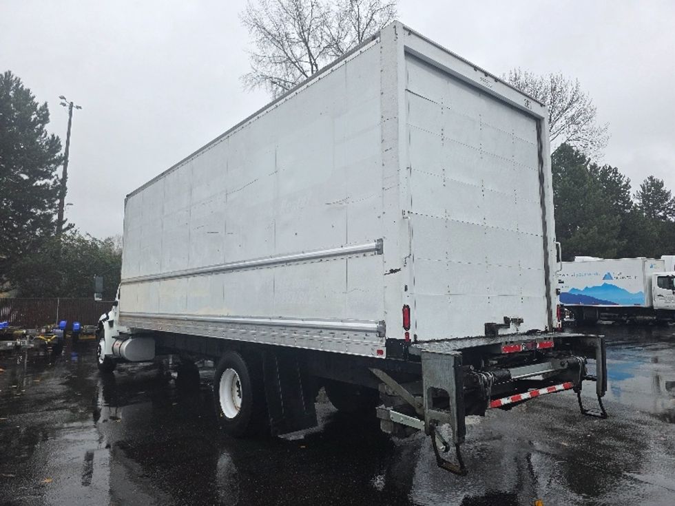 Medium Duty Box Truck-Light and Medium Duty Trucks-International-2020-MV607-Tukwila-WA-166,399\n\t\tmiles-$ 53,000 - Image 6