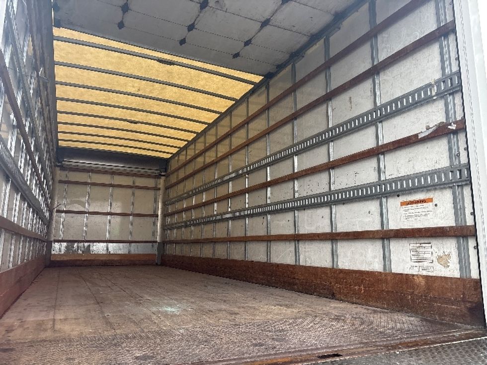 Medium Duty Box Truck-Light and Medium Duty Trucks-International-2020-MV607-Tukwila-WA-176,639\n\t\tmiles-$ 50,500 - Image 12