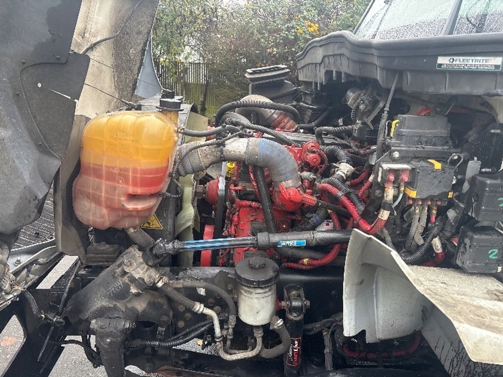 Medium Duty Box Truck-Light and Medium Duty Trucks-International-2020-MV607-Tukwila-WA-176,639\n\t\tmiles-$ 50,500 - Image 24