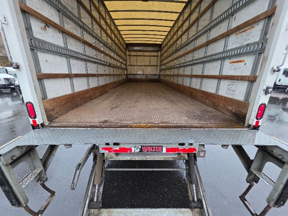 Medium Duty Box Truck-Light and Medium Duty Trucks-International-2020-MV607-Tukwila-WA-196,605\n\t\tmiles-$ 45,500 - Image 10