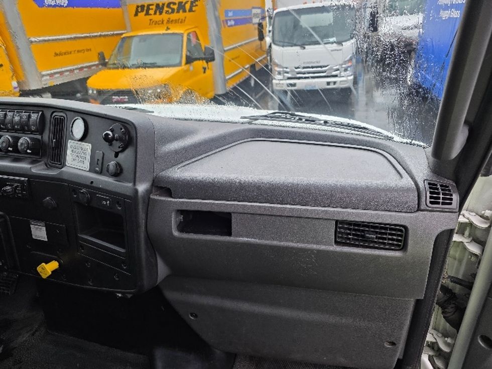 Medium Duty Box Truck-Light and Medium Duty Trucks-International-2020-MV607-Tukwila-WA-196,605\n\t\tmiles-$ 48,250 - Image 21