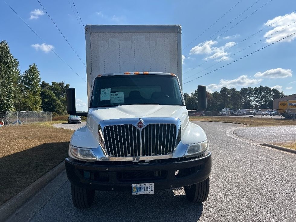 Medium Duty Box Truck-Light and Medium Duty Trucks-International-2020-MV607-Tuscaloosa-AL-126,722\n\t\tmiles-$ 58,250 - Image 2