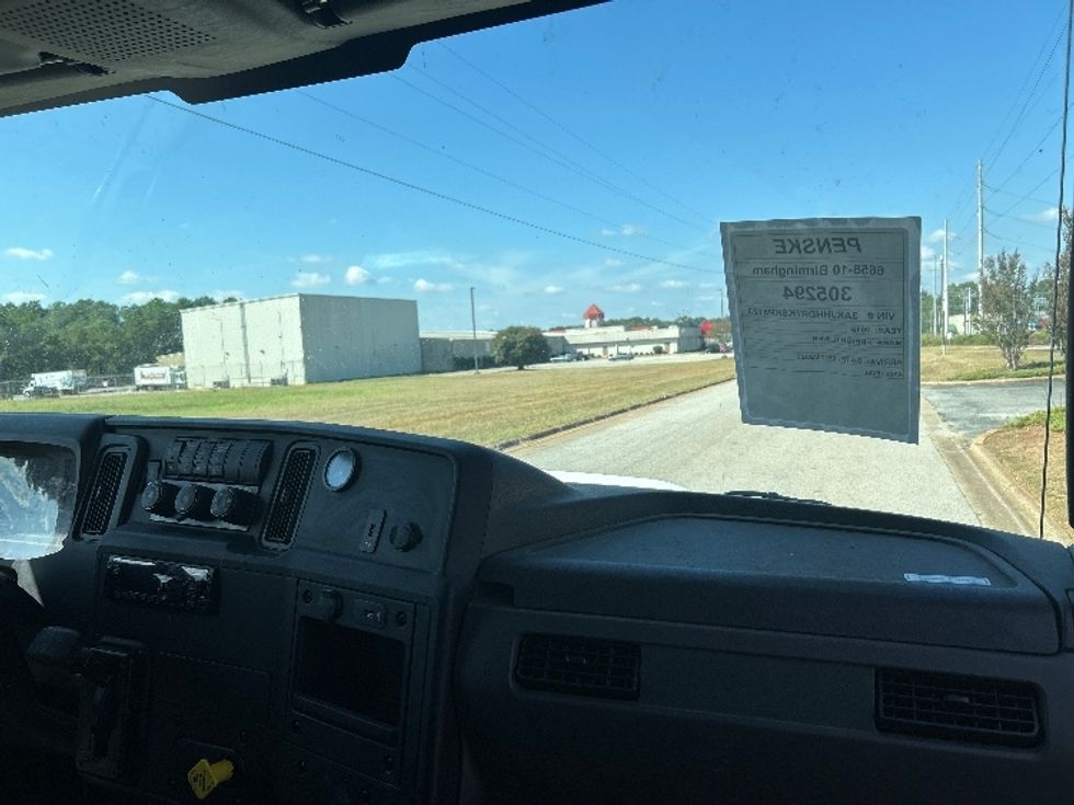 Medium Duty Box Truck-Light and Medium Duty Trucks-International-2020-MV607-Tuscaloosa-AL-126,722\n\t\tmiles-$ 58,250 - Image 20