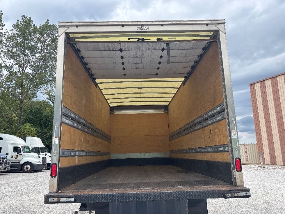 Medium Duty Box Truck-Light and Medium Duty Trucks-International-2020-MV607-Valparaiso-IN-144,620\n\t\tmiles-$ 41,250 - Image 8
