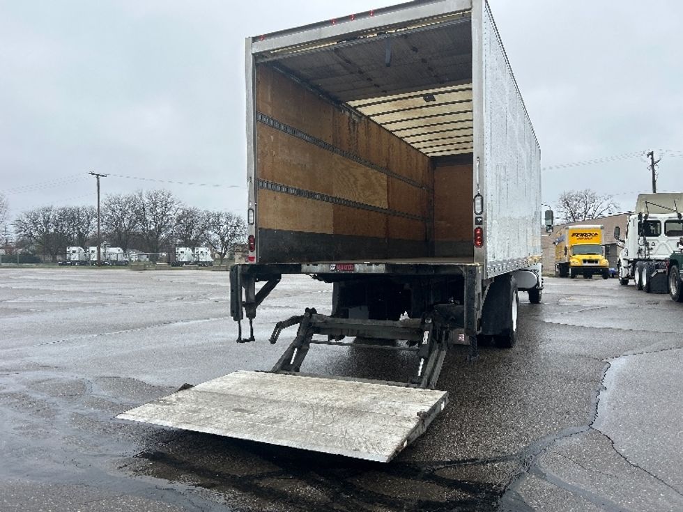 Medium Duty Box Truck-Light and Medium Duty Trucks-International-2020-MV607-Warren-MI-155,353\n\t\tmiles-$ 40,000 - Image 10