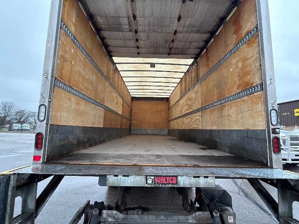 Medium Duty Box Truck-Light and Medium Duty Trucks-International-2020-MV607-Warren-MI-155,353\n\t\tmiles-$ 40,000 - Image 8