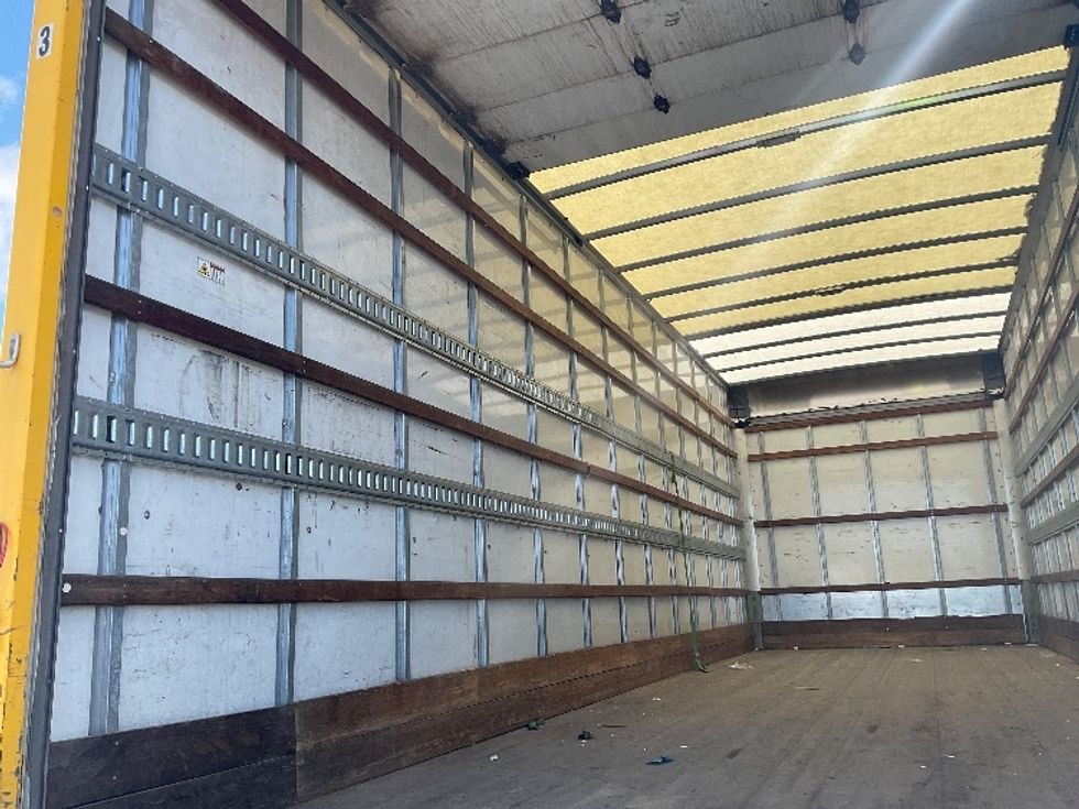 Medium Duty Box Truck-Light and Medium Duty Trucks-International-2020-MV607-Warren-MI-176,837\n\t\tmiles-$ 44,750 - Image 11