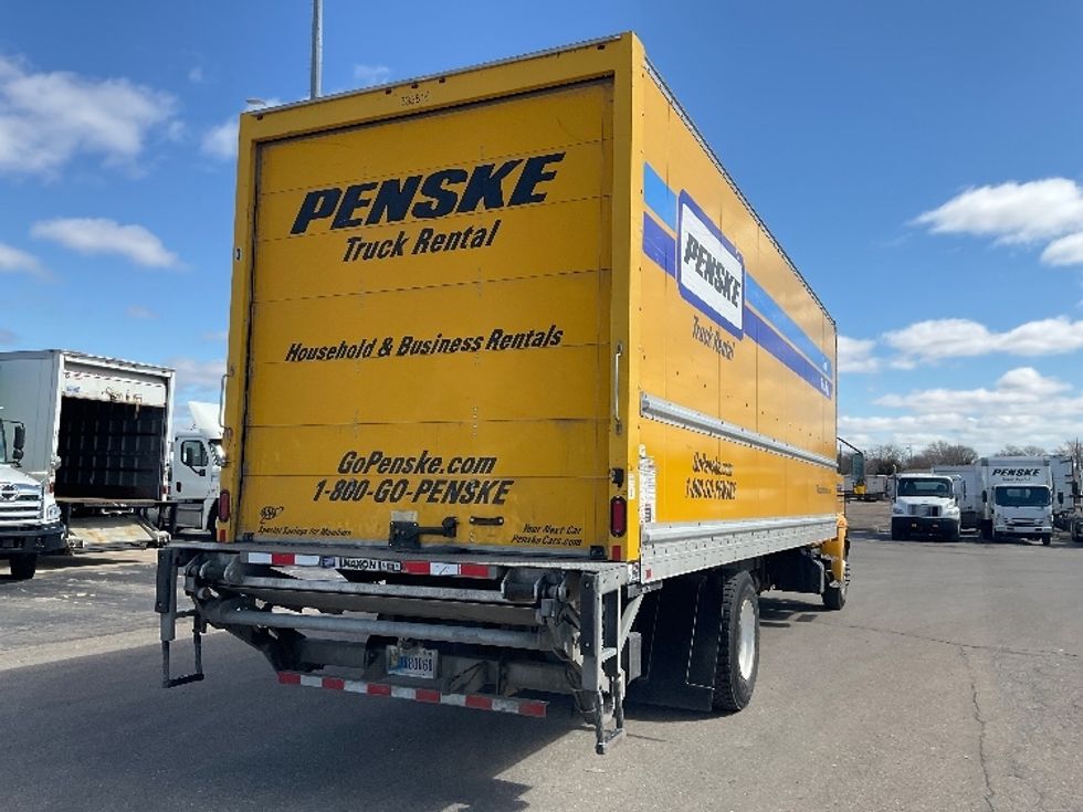 Medium Duty Box Truck-Light and Medium Duty Trucks-International-2020-MV607-Warren-MI-176,837\n\t\tmiles-$ 44,750 - Image 13