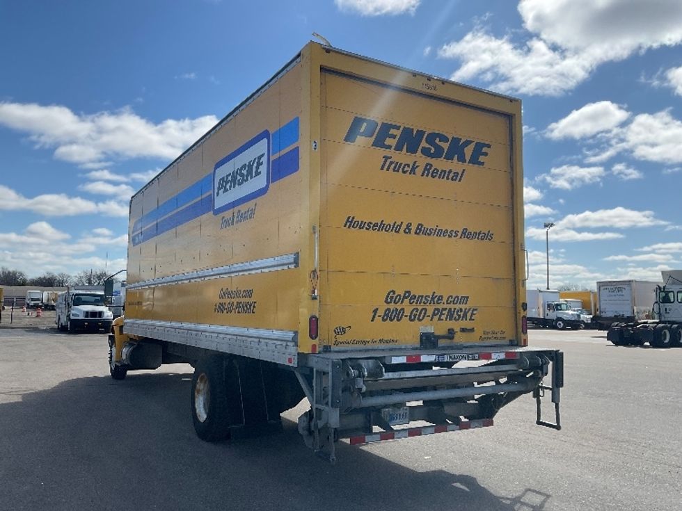 Medium Duty Box Truck-Light and Medium Duty Trucks-International-2020-MV607-Warren-MI-176,837\n\t\tmiles-$ 44,750 - Image 6