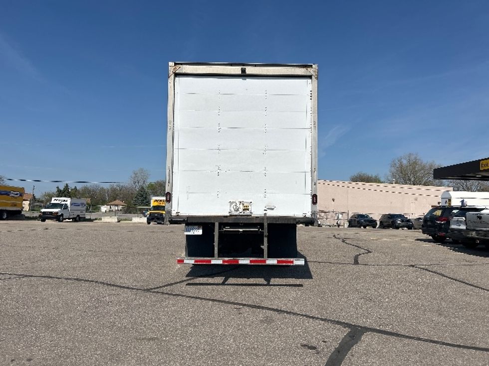 Medium Duty Box Truck-Light and Medium Duty Trucks-International-2020-MV607-Warren-MI-196,578\n\t\tmiles-$ 43,750 - Image 8