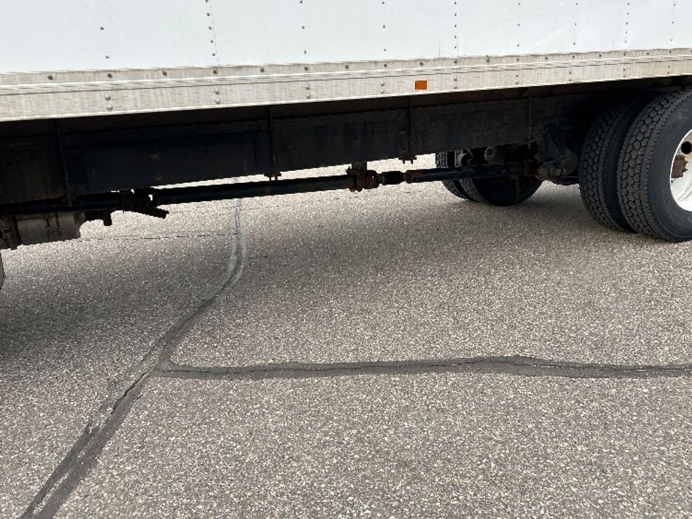 Medium Duty Box Truck-Light and Medium Duty Trucks-International-2020-MV607-Warren-MI-221,430\n\t\tmiles-$ 33,750 - Image 5