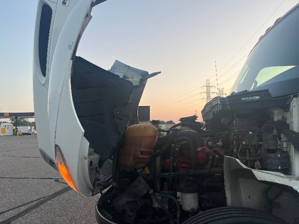 Medium Duty Box Truck-Light and Medium Duty Trucks-International-2020-MV607-Warren-MI-227,364\n\t\tmiles-$ 32,750 - Image 22