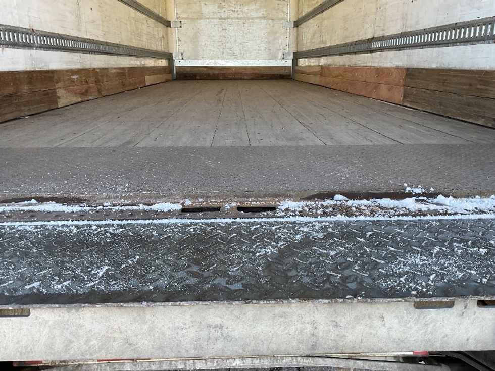 Medium Duty Box Truck-Light and Medium Duty Trucks-International-2020-MV607-Warren-MI-258,354\n\t\tmiles-$ 31,500 - Image 10