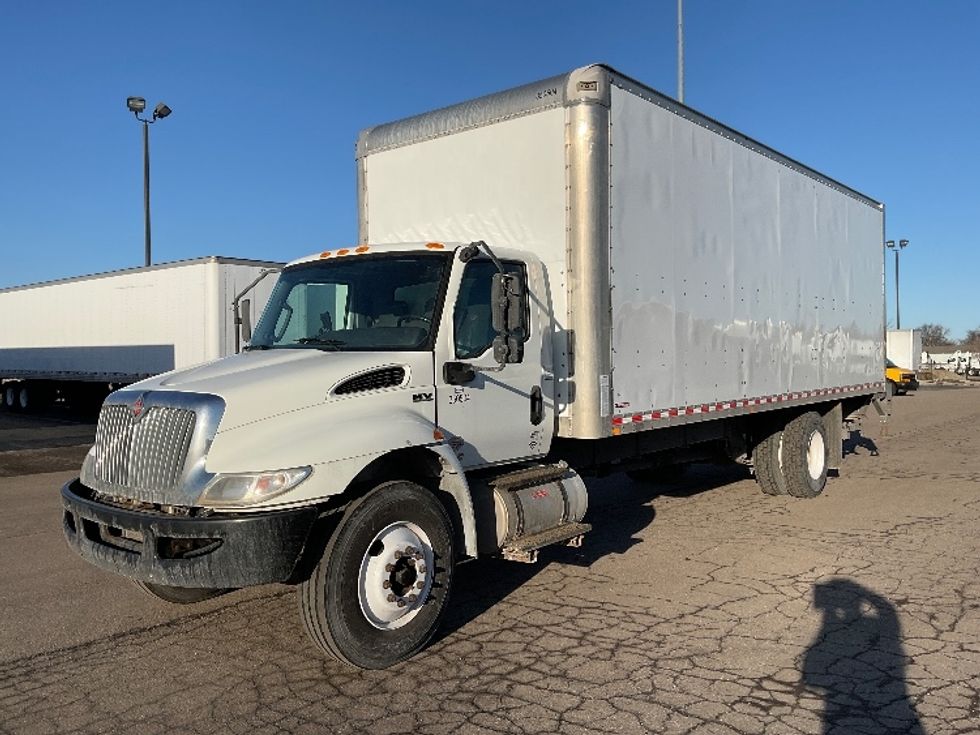 Medium Duty Box Truck-Light and Medium Duty Trucks-International-2020-MV607-Warren-MI-258,354\n\t\tmiles-$ 31,500 - Image 3