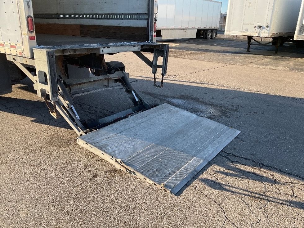 Medium Duty Box Truck-Light and Medium Duty Trucks-International-2020-MV607-Warren-MI-258,354\n\t\tmiles-$ 31,500 - Image 9