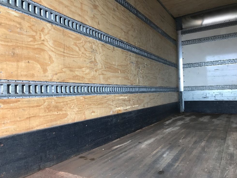 Medium Duty Box Truck-Light and Medium Duty Trucks-International-2020-MV607-Watertown-NY-171,294\n\t\tmiles-$ 36,000 - Image 11