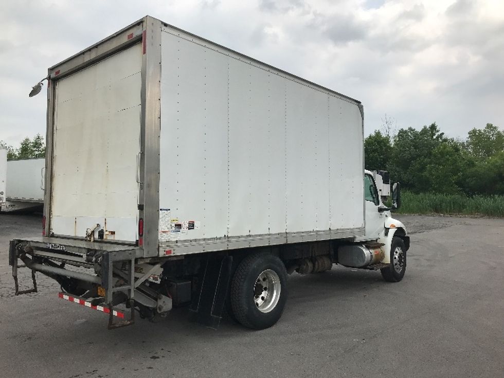 Medium Duty Box Truck-Light and Medium Duty Trucks-International-2020-MV607-Watertown-NY-171,294\n\t\tmiles-$ 36,000 - Image 13