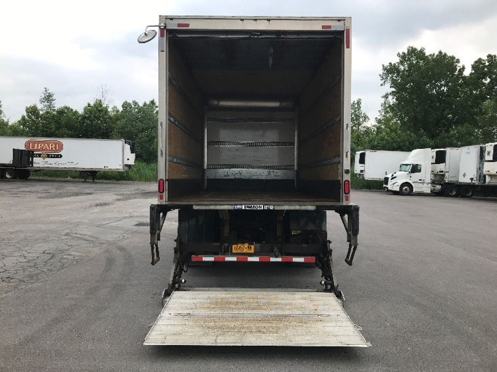 Medium Duty Box Truck-Light and Medium Duty Trucks-International-2020-MV607-Watertown-NY-171,294\n\t\tmiles-$ 36,000 - Image 9