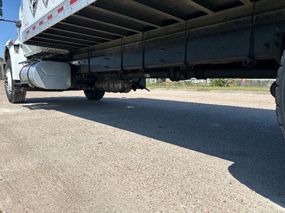 Medium Duty Box Truck-Light and Medium Duty Trucks-International-2020-MV607-Waxahachie-TX-157,996\n\t\tmiles-$ 57,750 - Image 5