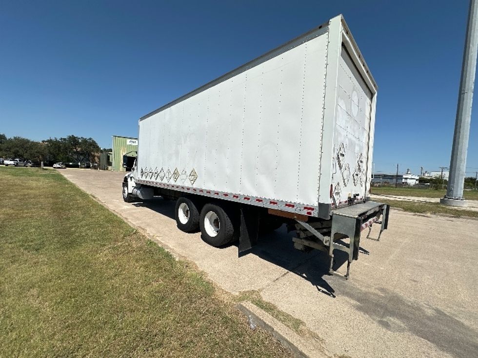 Medium Duty Box Truck-Light and Medium Duty Trucks-International-2020-MV607-Waxahachie-TX-157,996\n\t\tmiles-$ 57,750 - Image 6
