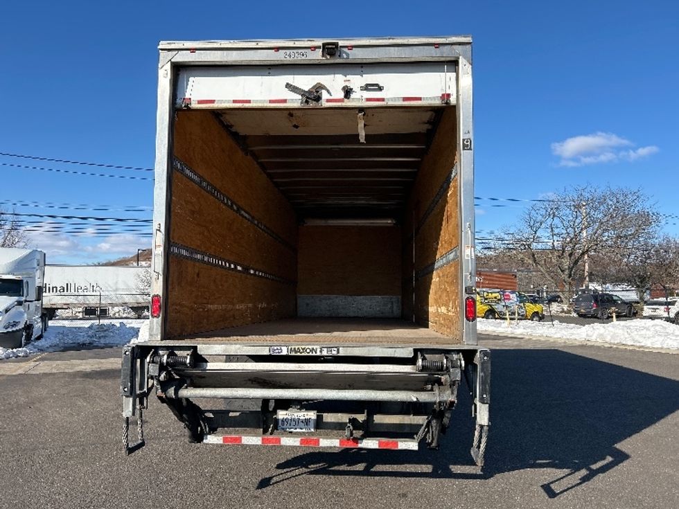 Medium Duty Box Truck-Light and Medium Duty Trucks-International-2020-MV607-West Babylon-NY-140,175\n\t\tmiles-$ 62,750 - Image 8