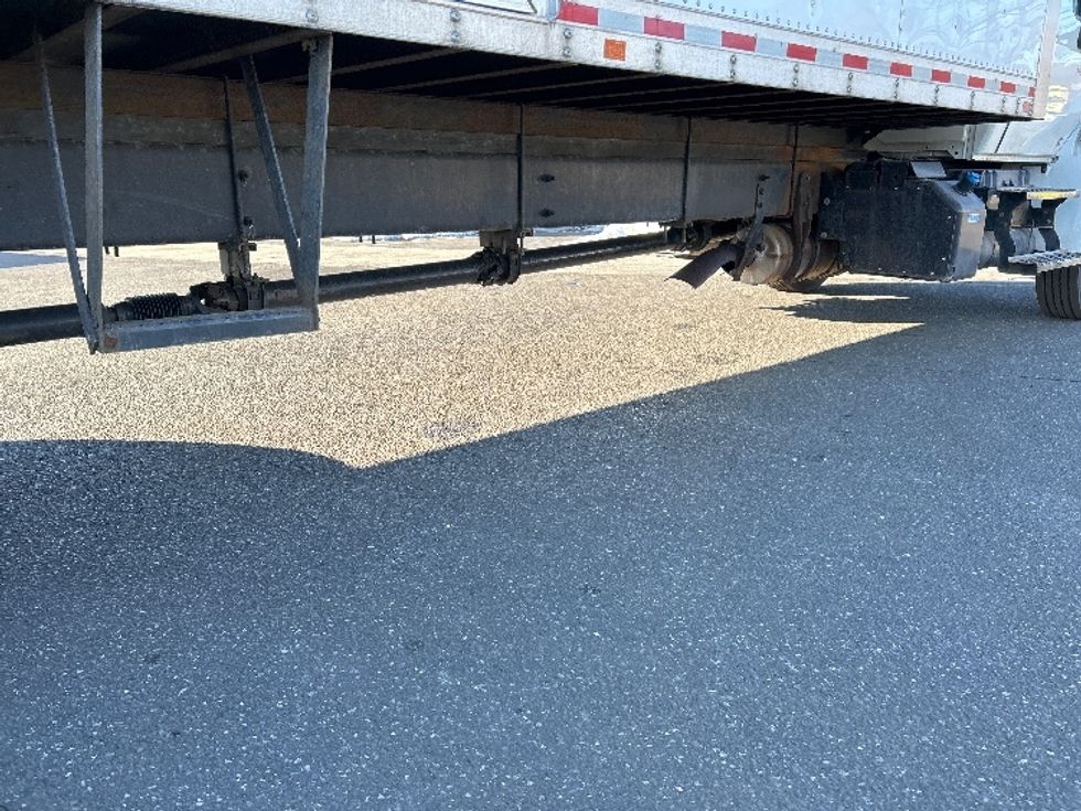 Medium Duty Box Truck-Light and Medium Duty Trucks-International-2020-MV607-West Babylon-NY-140,175\n\t\tmiles-$ 62,750 - Image 14