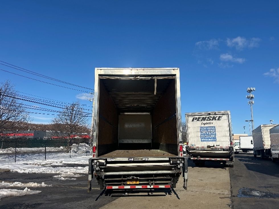 Medium Duty Box Truck-Light and Medium Duty Trucks-International-2020-MV607-West Babylon-NY-172,624\n\t\tmiles-$ 45,750 - Image 8