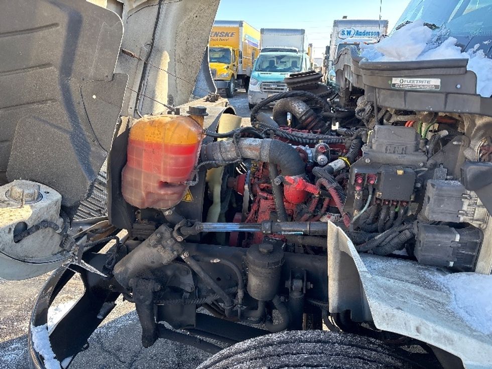 Medium Duty Box Truck-Light and Medium Duty Trucks-International-2020-MV607-West Babylon-NY-172,624\n\t\tmiles-$ 45,750 - Image 24