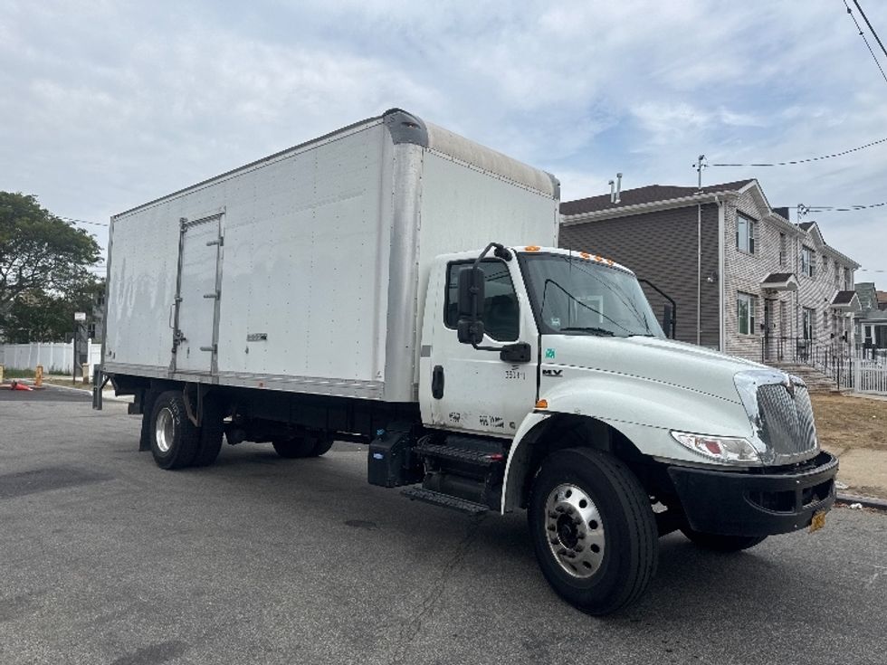 Medium Duty Box Truck-Light and Medium Duty Trucks-International-2020-MV607-West Babylon-NY-20,220\n\t\tmiles-$ 48,250 - Image 1