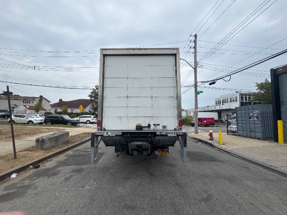 Medium Duty Box Truck-Light and Medium Duty Trucks-International-2020-MV607-West Babylon-NY-20,220\n\t\tmiles-$ 48,250 - Image 7