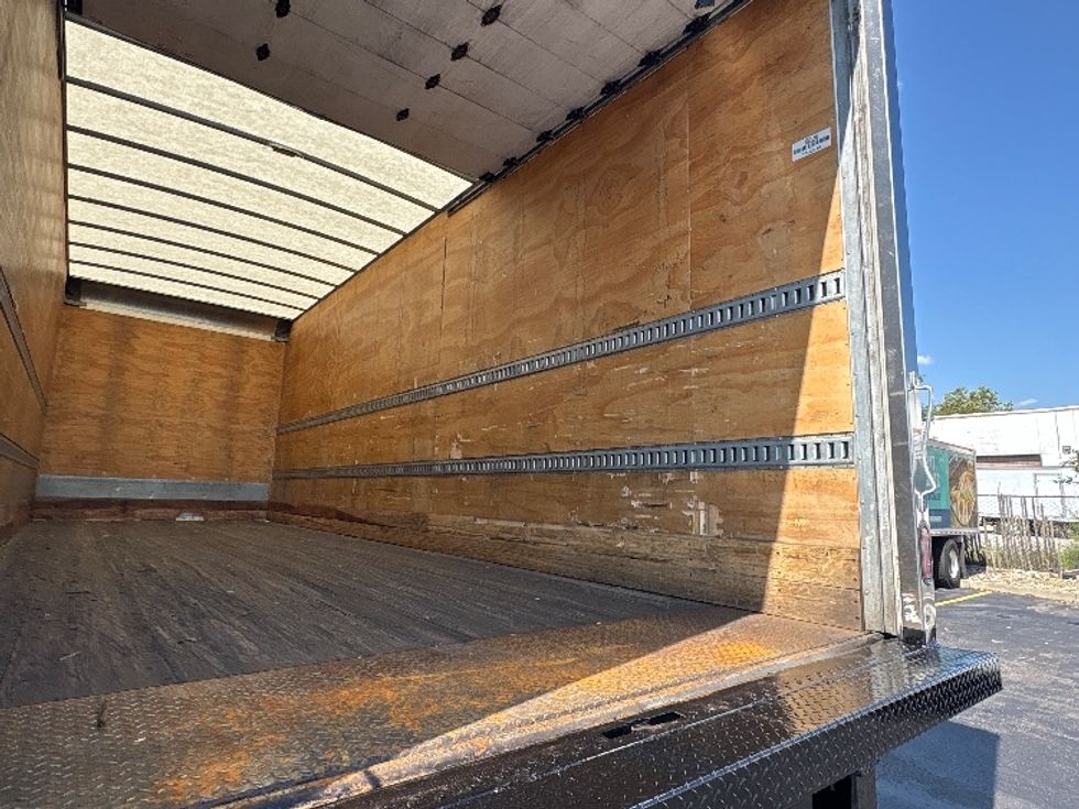 Medium Duty Box Truck-Light and Medium Duty Trucks-International-2020-MV607-West Babylon-NY-26,384\n\t\tmiles-$ 64,500 - Image 11