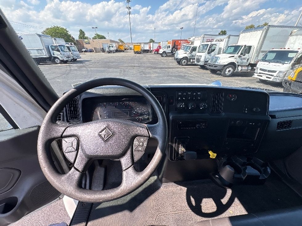 Medium Duty Box Truck-Light and Medium Duty Trucks-International-2020-MV607-West Babylon-NY-26,384\n\t\tmiles-$ 64,500 - Image 17