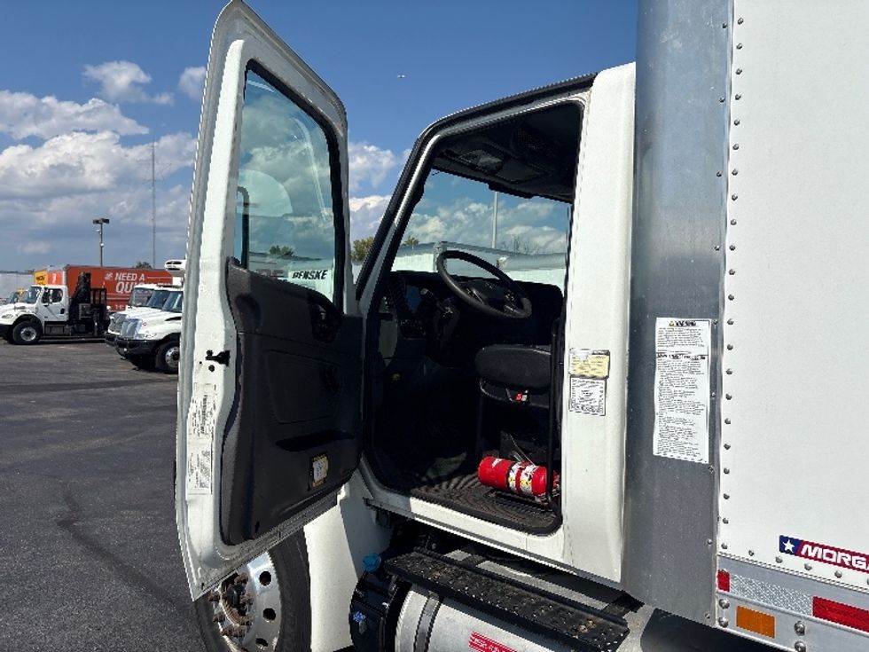 Medium Duty Box Truck-Light and Medium Duty Trucks-International-2020-MV607-West Babylon-NY-26,384\n\t\tmiles-$ 64,500 - Image 15