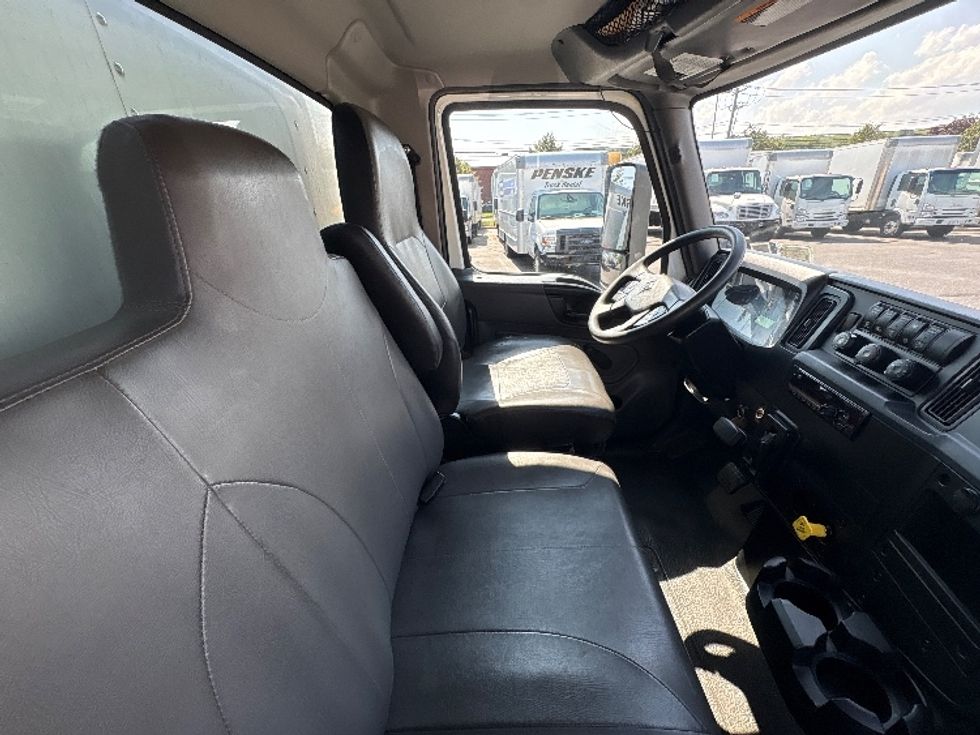 Medium Duty Box Truck-Light and Medium Duty Trucks-International-2020-MV607-West Babylon-NY-26,384\n\t\tmiles-$ 64,500 - Image 21