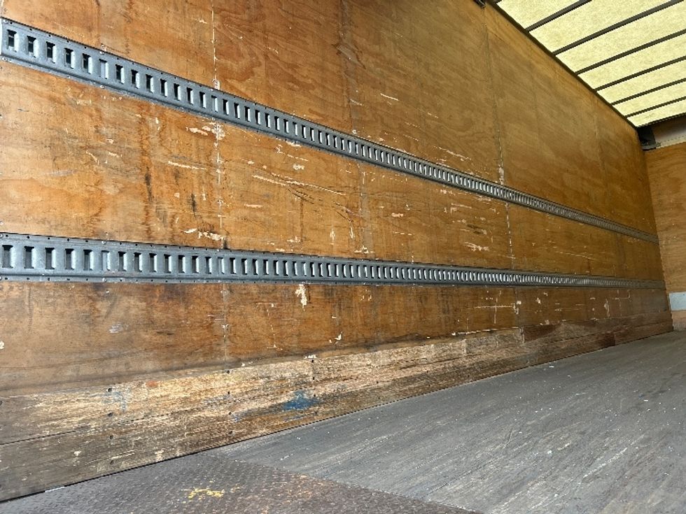 Medium Duty Box Truck-Light and Medium Duty Trucks-International-2020-MV607-West Babylon-NY-28,628\n\t\tmiles-$ 64,500 - Image 11