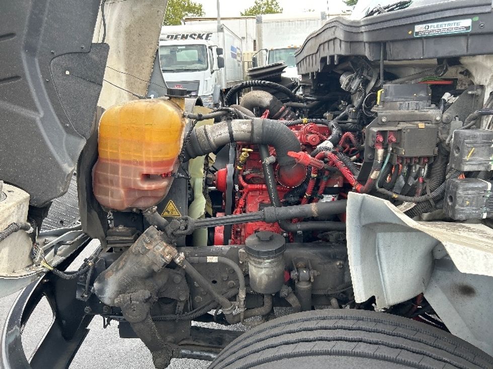 Medium Duty Box Truck-Light and Medium Duty Trucks-International-2020-MV607-West Babylon-NY-28,628\n\t\tmiles-$ 64,500 - Image 24