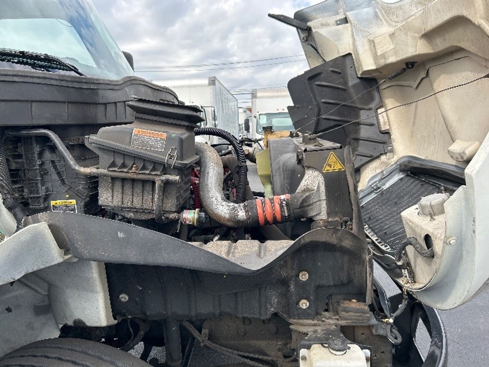 Medium Duty Box Truck-Light and Medium Duty Trucks-International-2020-MV607-West Babylon-NY-28,628\n\t\tmiles-$ 64,500 - Image 23