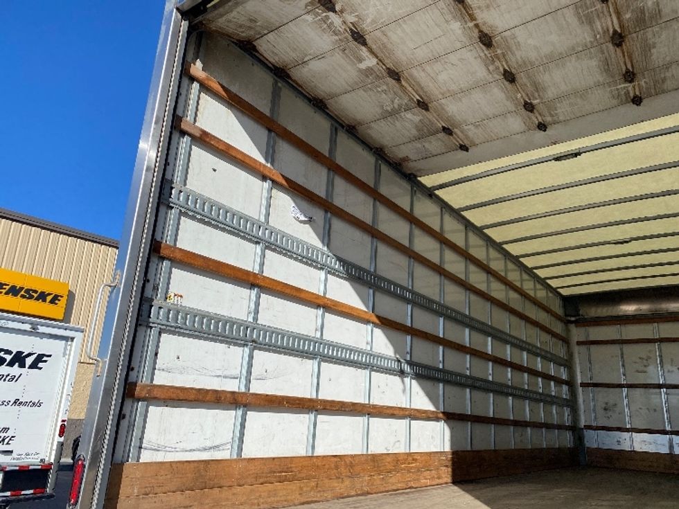 Medium Duty Box Truck-Light and Medium Duty Trucks-International-2020-MV607-West Fargo-ND-185,609\n\t\tmiles-$ 55,500 - Image 10