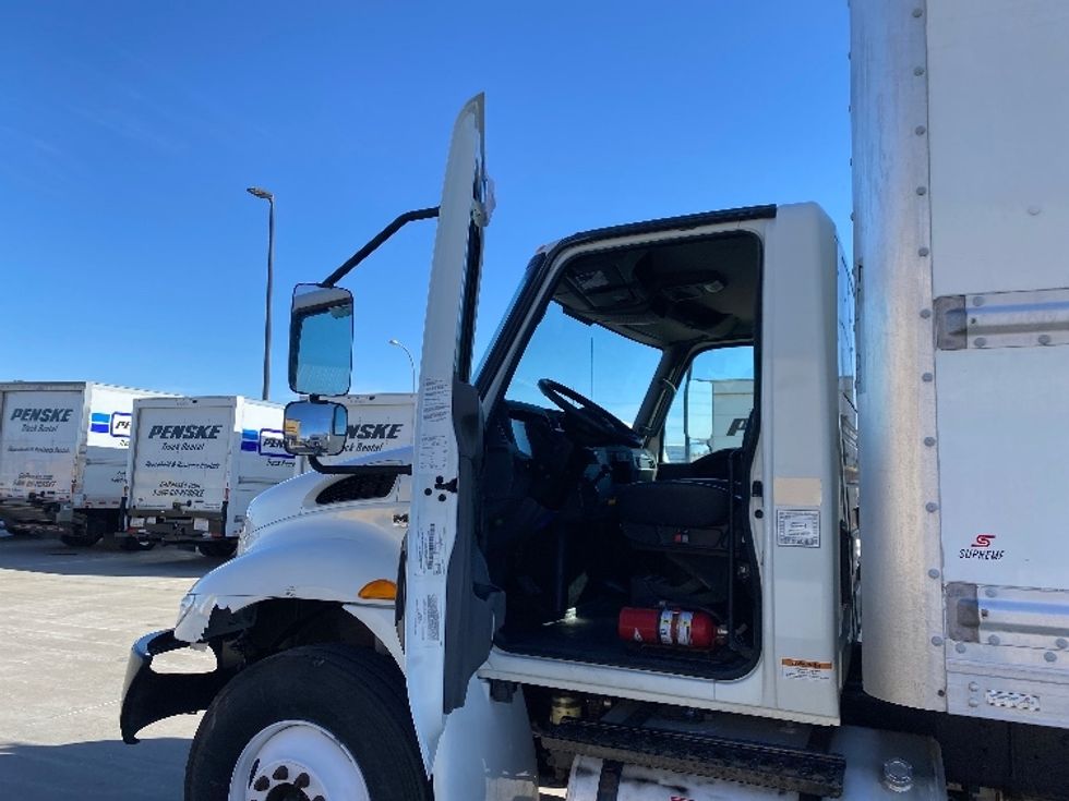 Medium Duty Box Truck-Light and Medium Duty Trucks-International-2020-MV607-West Fargo-ND-185,609\n\t\tmiles-$ 55,500 - Image 15