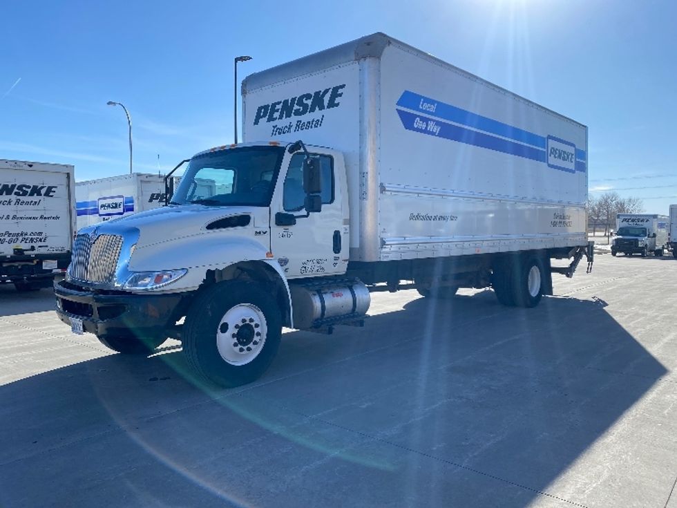 Medium Duty Box Truck-Light and Medium Duty Trucks-International-2020-MV607-West Fargo-ND-185,609\n\t\tmiles-$ 55,500 - Image 3