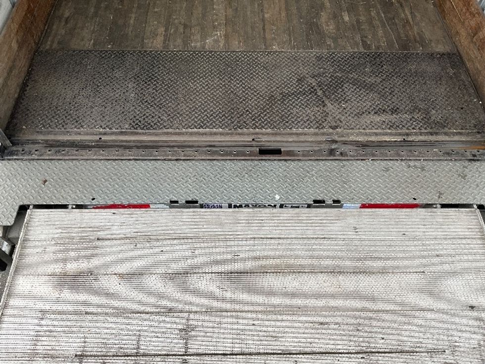 Medium Duty Box Truck-Light and Medium Duty Trucks-International-2020-MV607-West Sacramento-CA-101,115\n\t\tmiles-$ 51,000 - Image 10