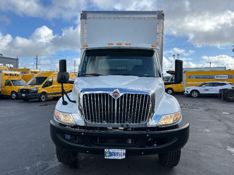 Medium Duty Box Truck-Light and Medium Duty Trucks-International-2020-MV607-West Sacramento-CA-102,312\n\t\tmiles-$ 62,250 - Image 2